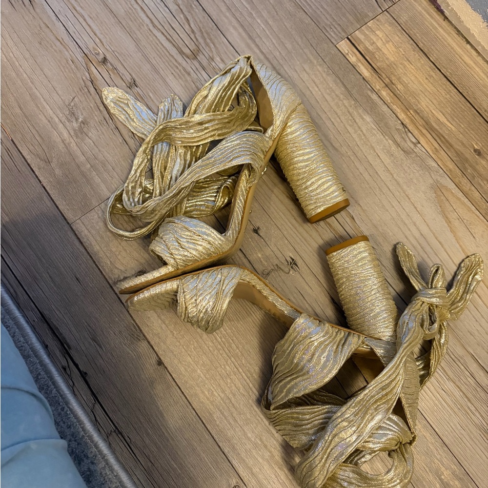 Gianni Bini Shimmering Gold Heels